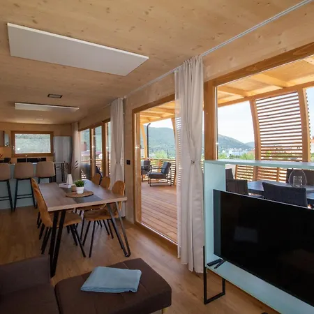 Camp Ante-gojko Kompleks wypoczynkowy *