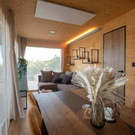 Camp Ante-gojko * Grebaštica